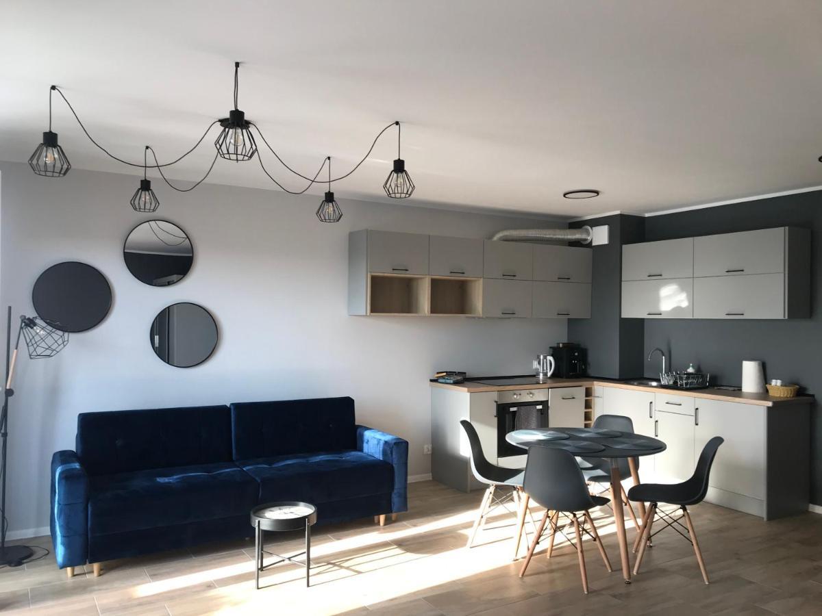 Apartament Holenderski Z Prywatnym Miejscem Postojowym W Garazu Koszalin Buitenkant foto