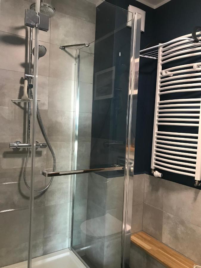 Apartament Holenderski Z Prywatnym Miejscem Postojowym W Garazu Koszalin Buitenkant foto
