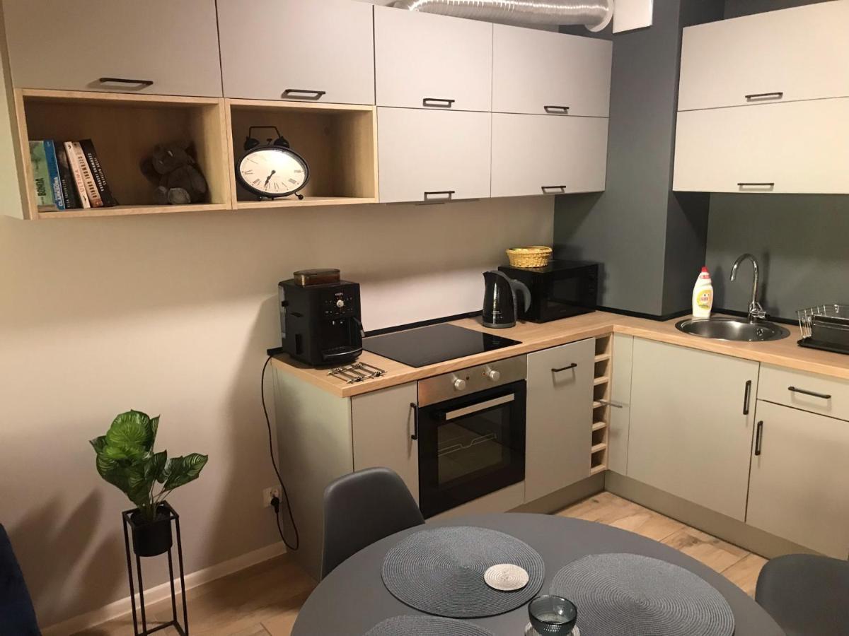 Apartament Holenderski Z Prywatnym Miejscem Postojowym W Garazu Koszalin Buitenkant foto